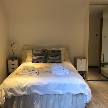 Quiet Kensington Flat Ideal For Central London Exterior foto